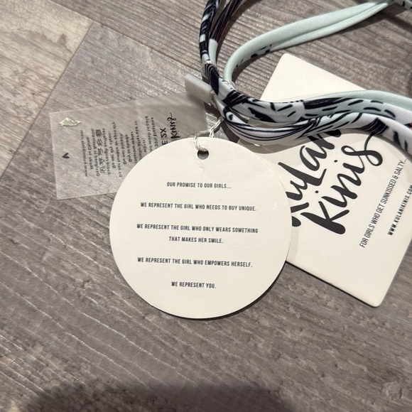 Kulani Kinis Harper Tri-Color Bikini Top - Picture 5 of 6